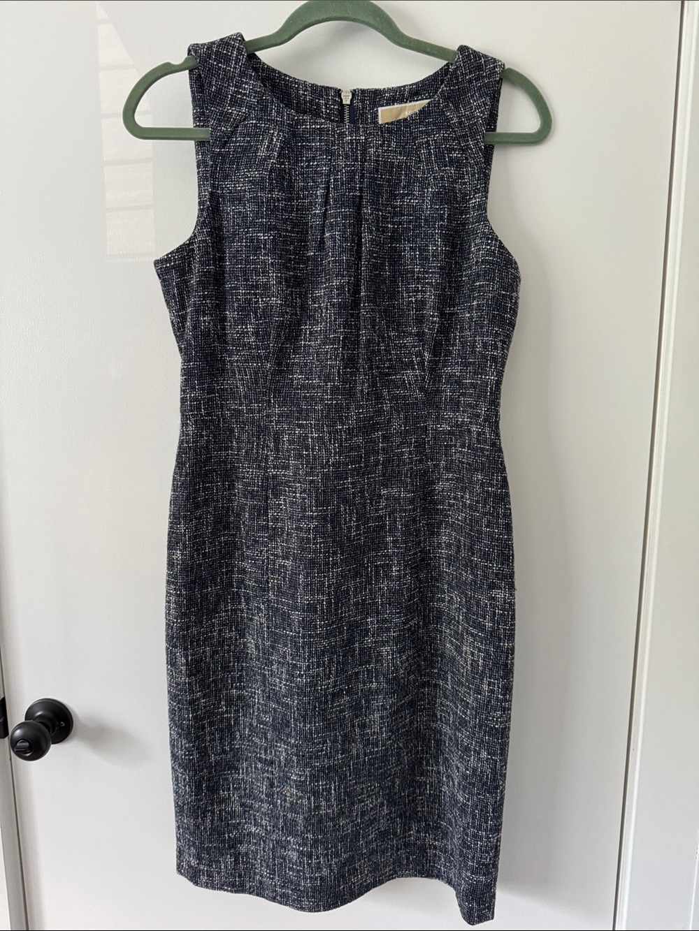 Michael Kors Classic Textured Sheath Dress in Navy and White